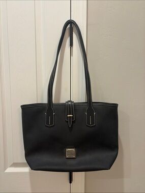 Dooney & Bourke Tote Bag